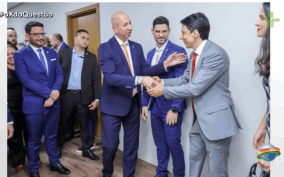 Governador Gladson Cameli, Dr. Lovisaro e membros do MPAC